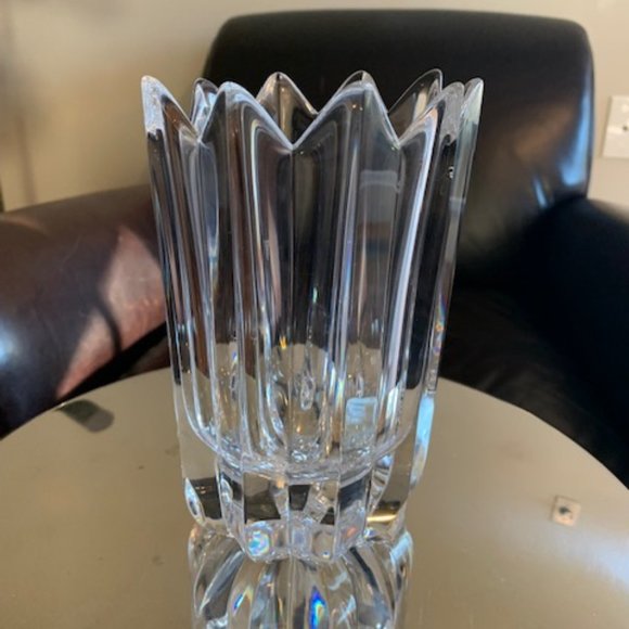 Vase Cristal Orrefors – Modèle Fleur Par Jan Johansson – Transparent 18.4cm